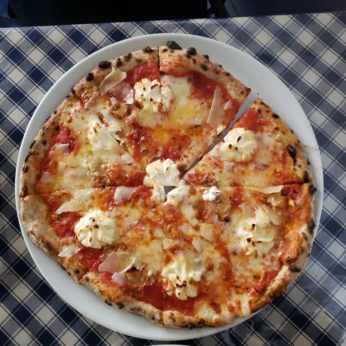Pizza Quattro Formaggi