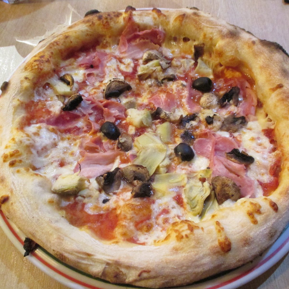 Pizza Reine